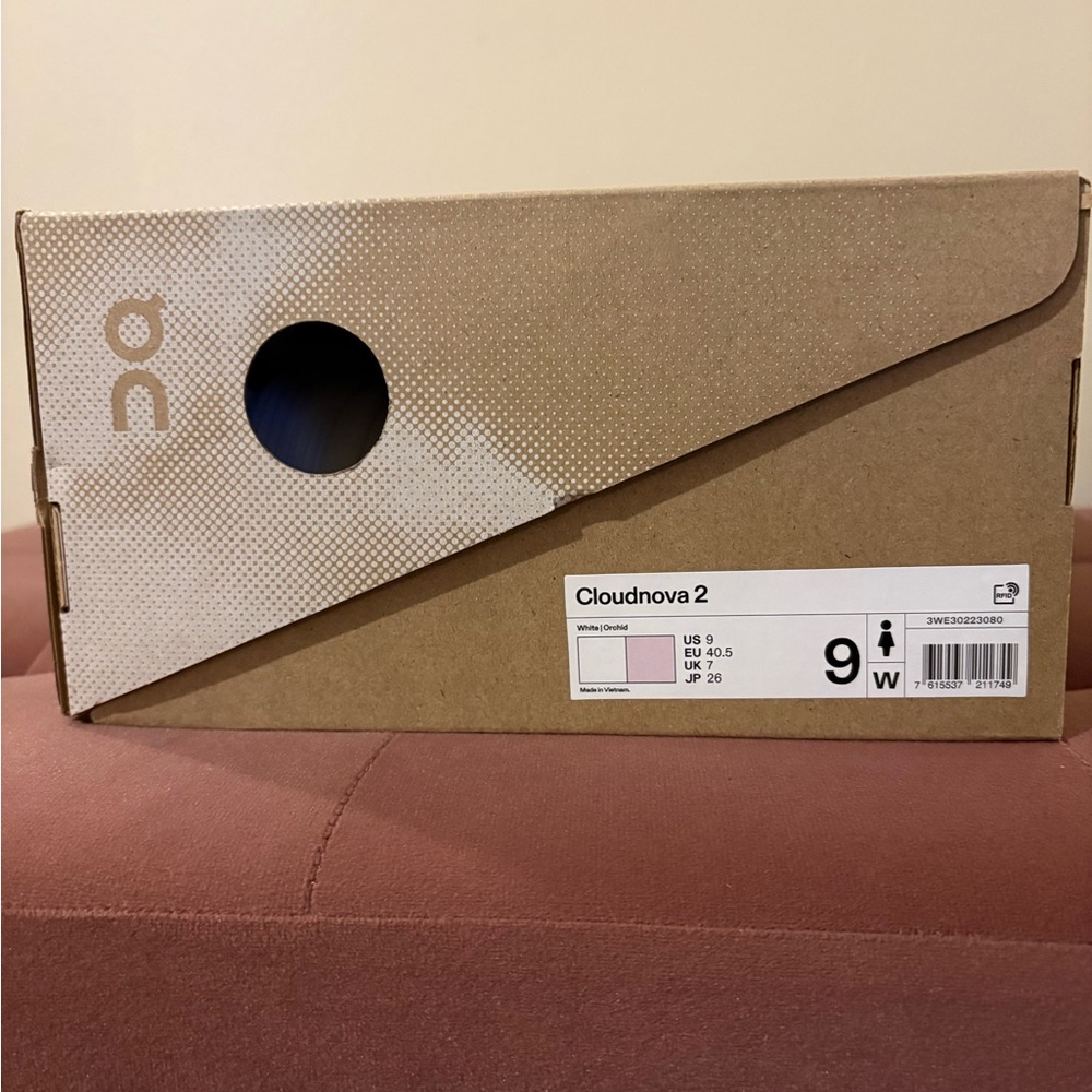 On Cloudnova 2 Sneakers - Picture 7 of 7